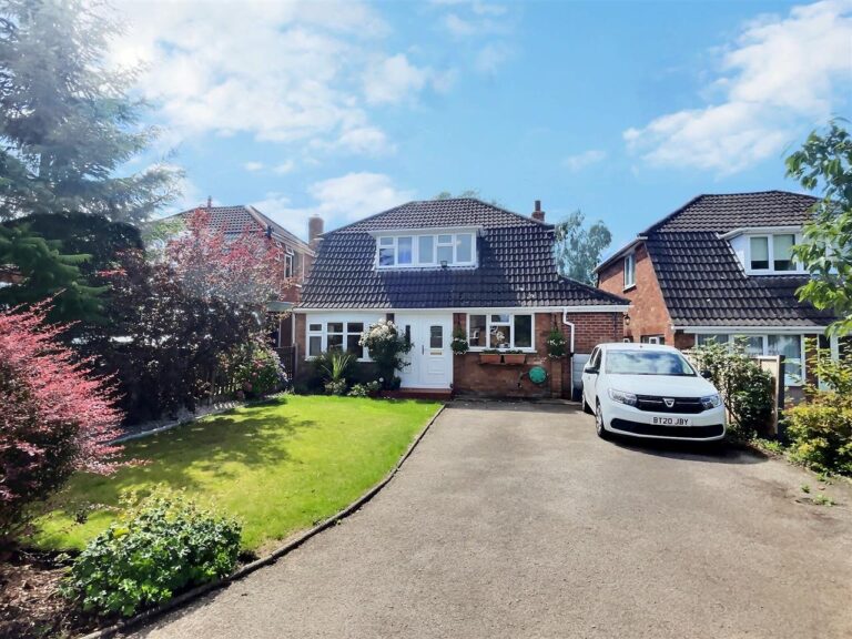 Cowley Lane, Gnosall