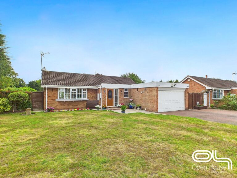 Creswell Farm Drive, Stafford