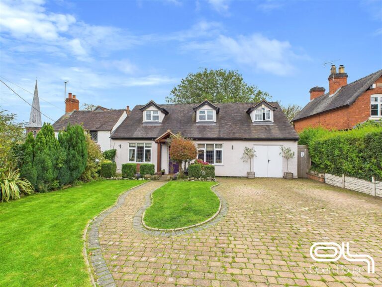 The Village, Walton, Stafford