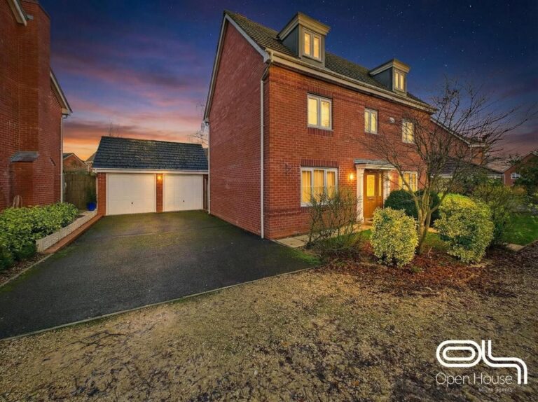 The Garthlands, Stafford