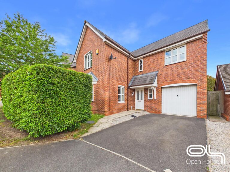 Petersfield Way, Weston