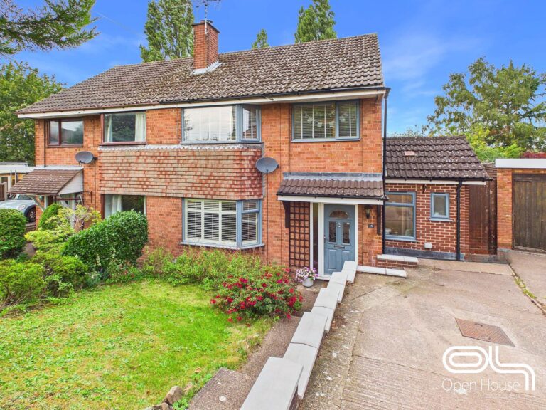 Bideford Avenue, Stafford